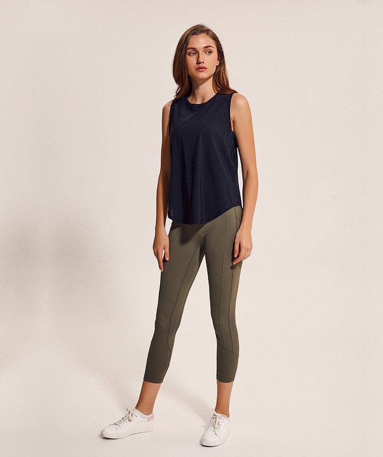 Women's Loose Fitness Tank Top Women's Loose Fitness Tank Top